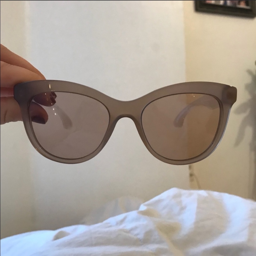Miu miu sunnies